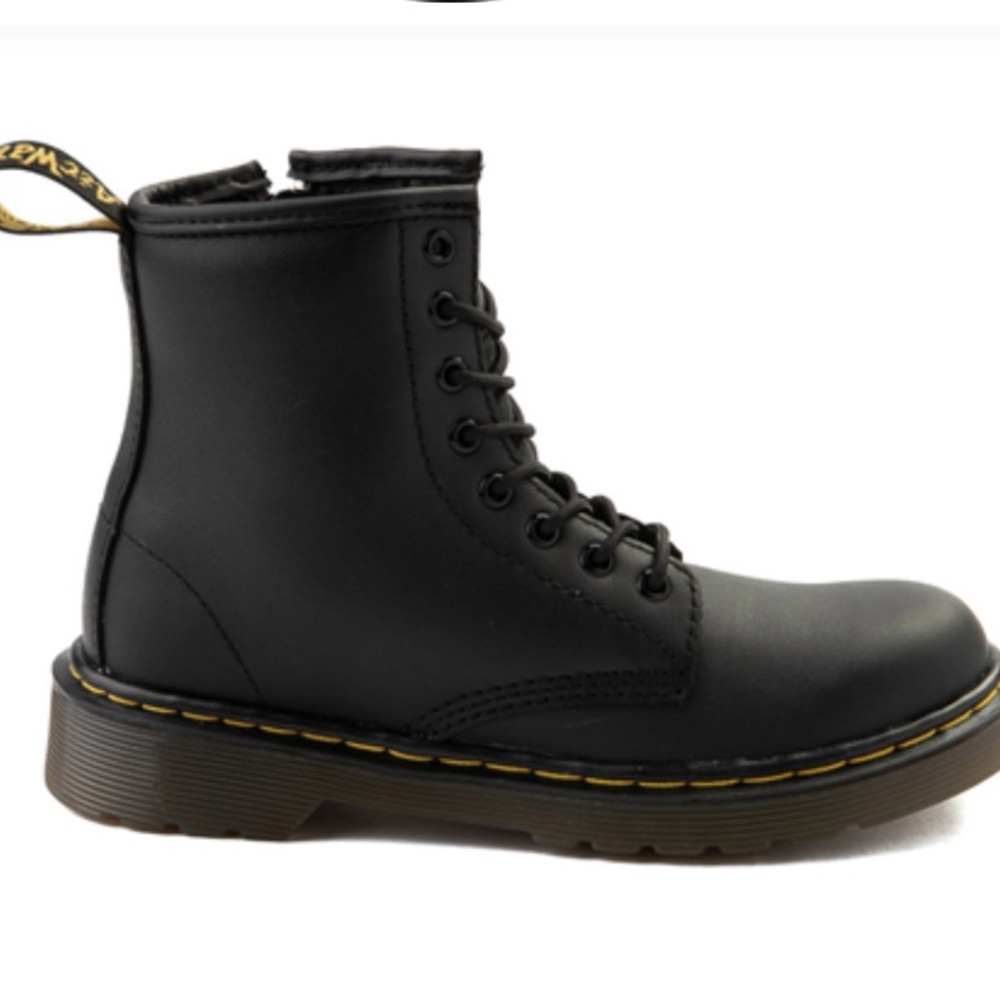Dr. Martens 1460 8-Eye Boot - Little Kid / Big Kid - Black size 3